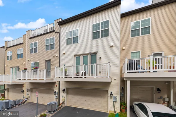 $665,000 | 135 Klee Alley, Silver Spring, MD 20906