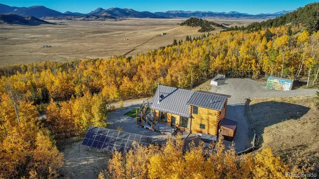 a bathroom with a tub