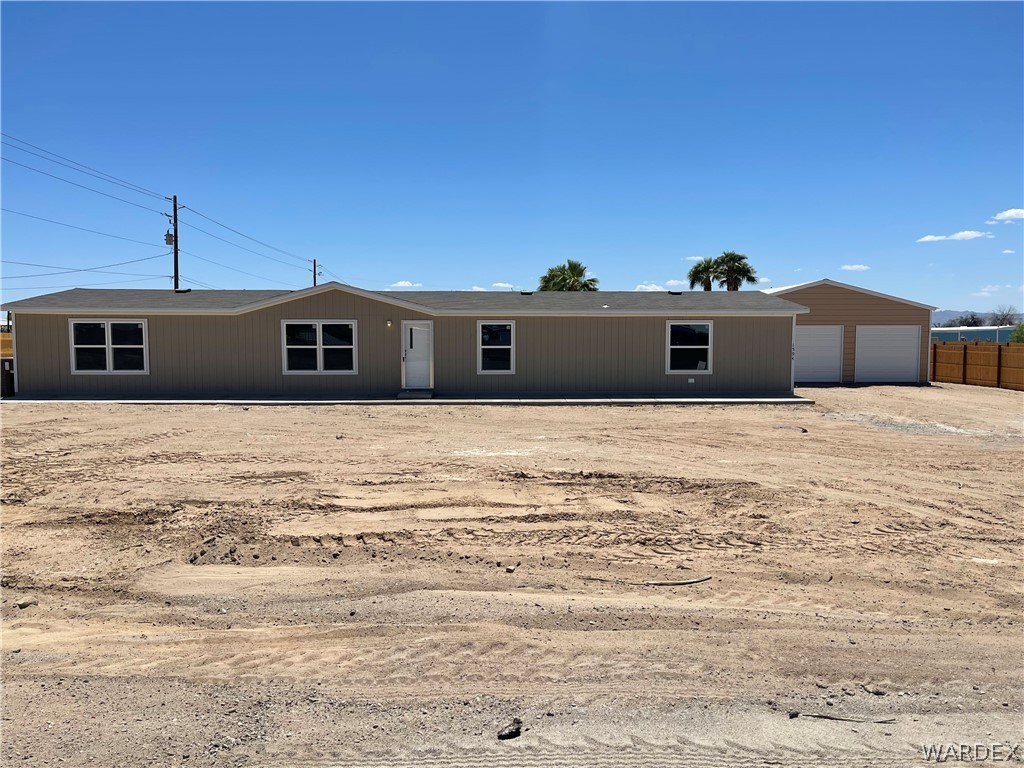 1594 East El Rodeo Road Fort Mohave, AZ 86426 - Photo 1 of 26 Gallery Image 1