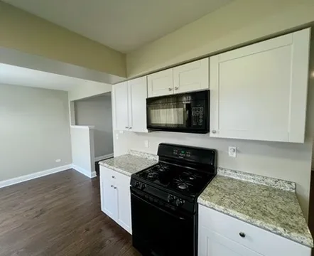 $240,000 | 16535 Elm Court, South Holland, IL 60473