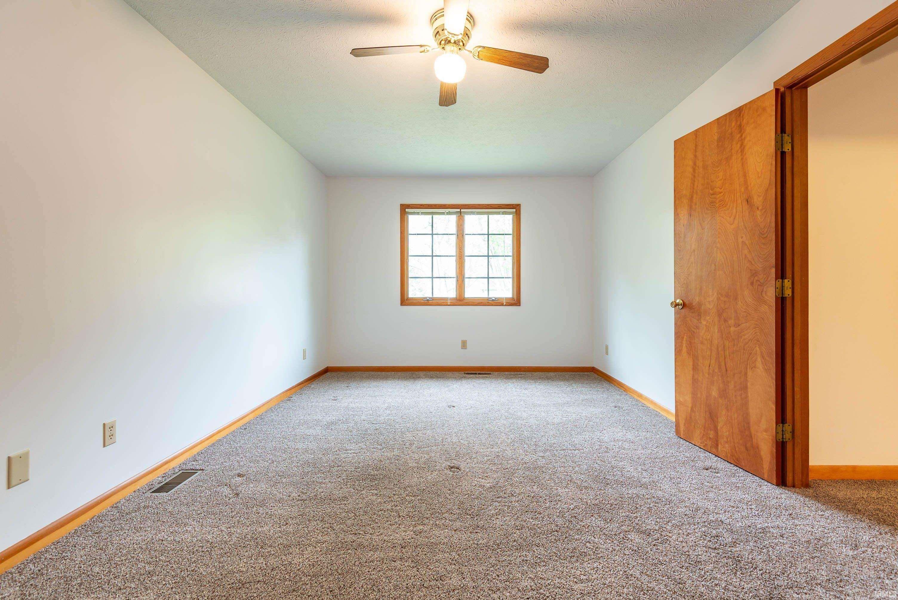 3832 South Laura Way Bloomington, IN 47401 - Photo 29 of 36