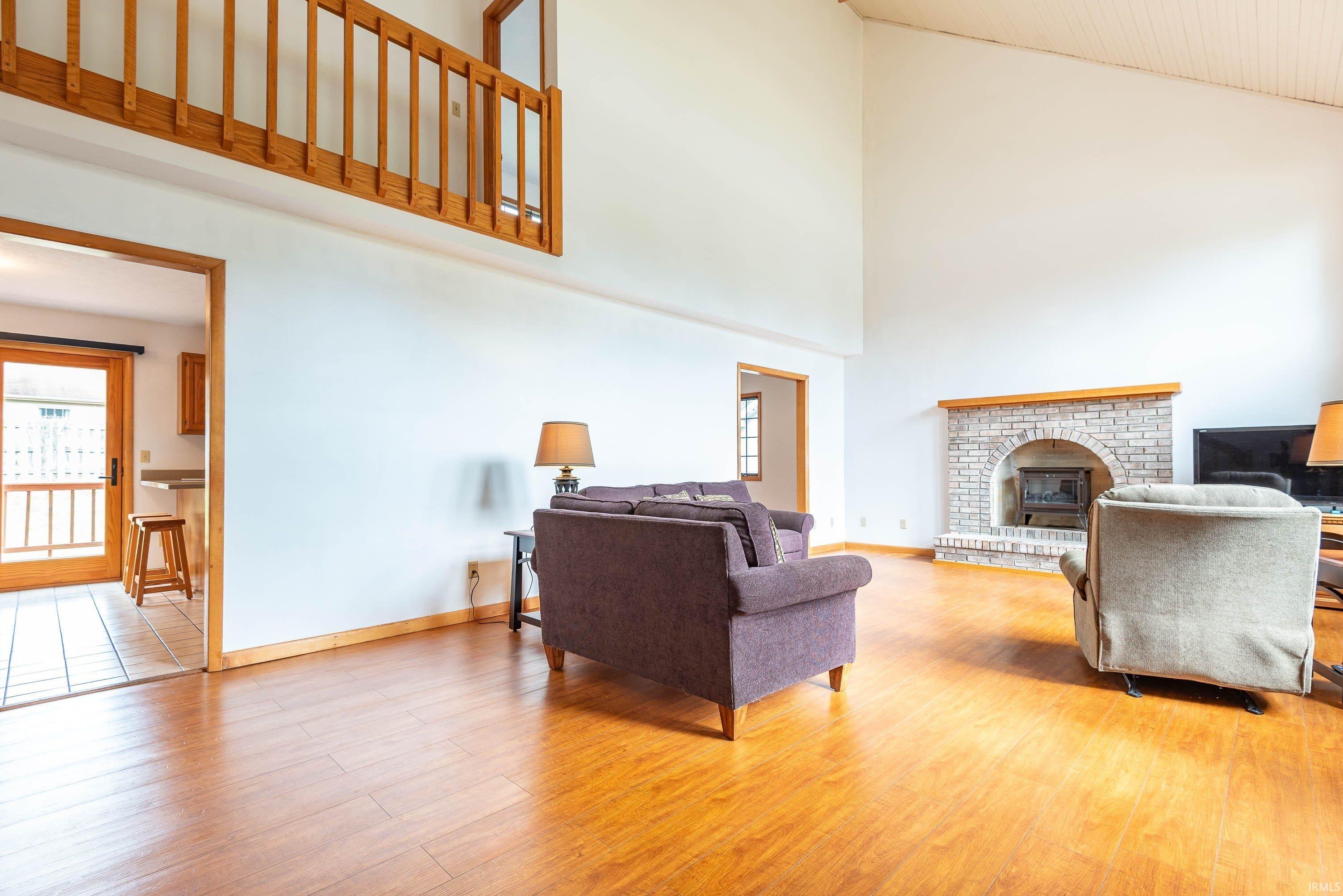 3832 South Laura Way Bloomington, IN 47401 - Photo 5 of 36