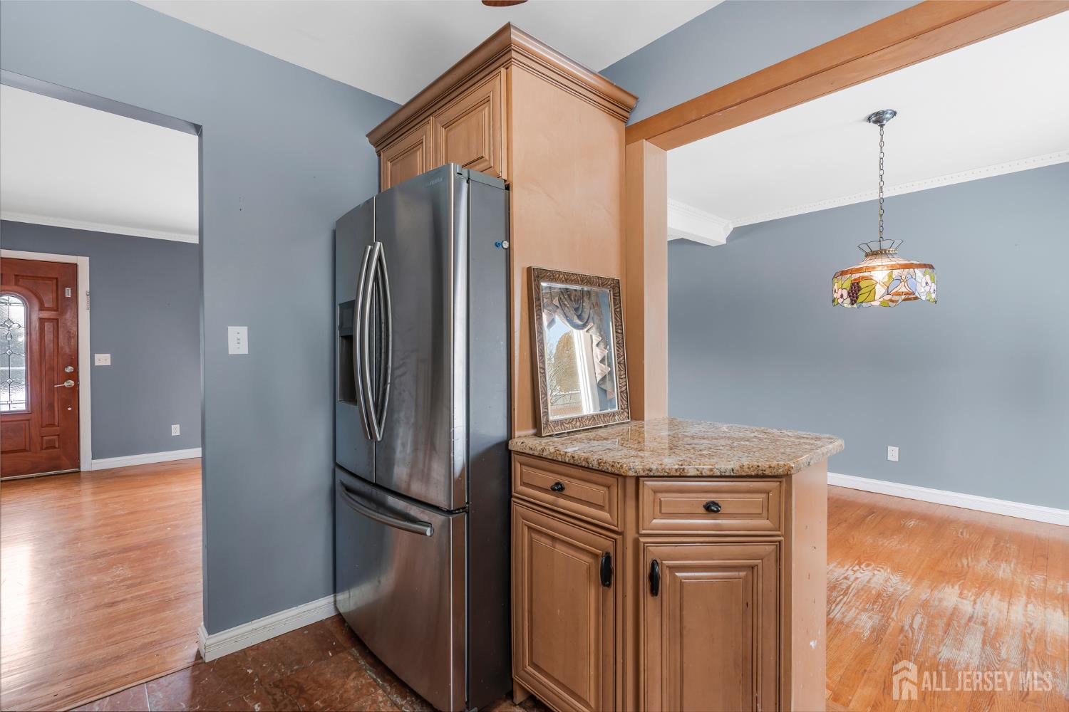 325 Colonia Boulevard Colonia, NJ 07067 - Photo 4 of 38