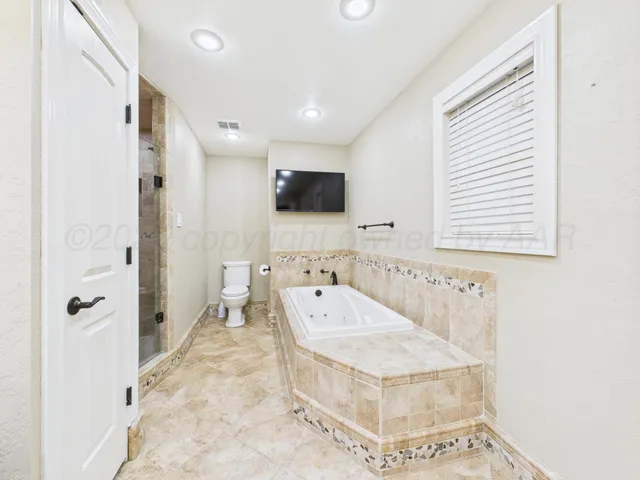 $365,000 | 2537 North Duncan Street, Pampa, TX 79065