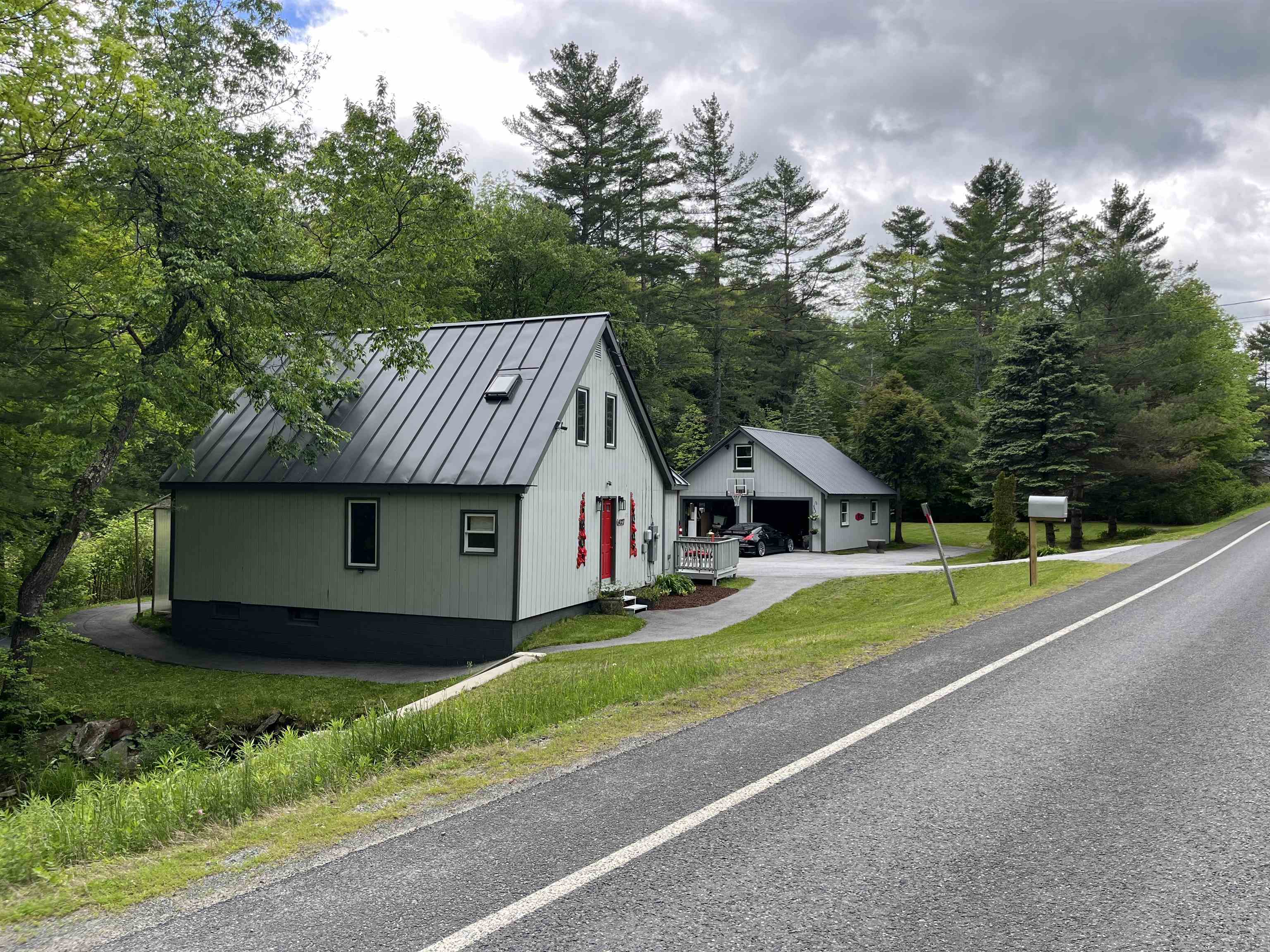 4027 Vermont Rte 100 Wardsboro, VT 05355 - Photo 43 of 46