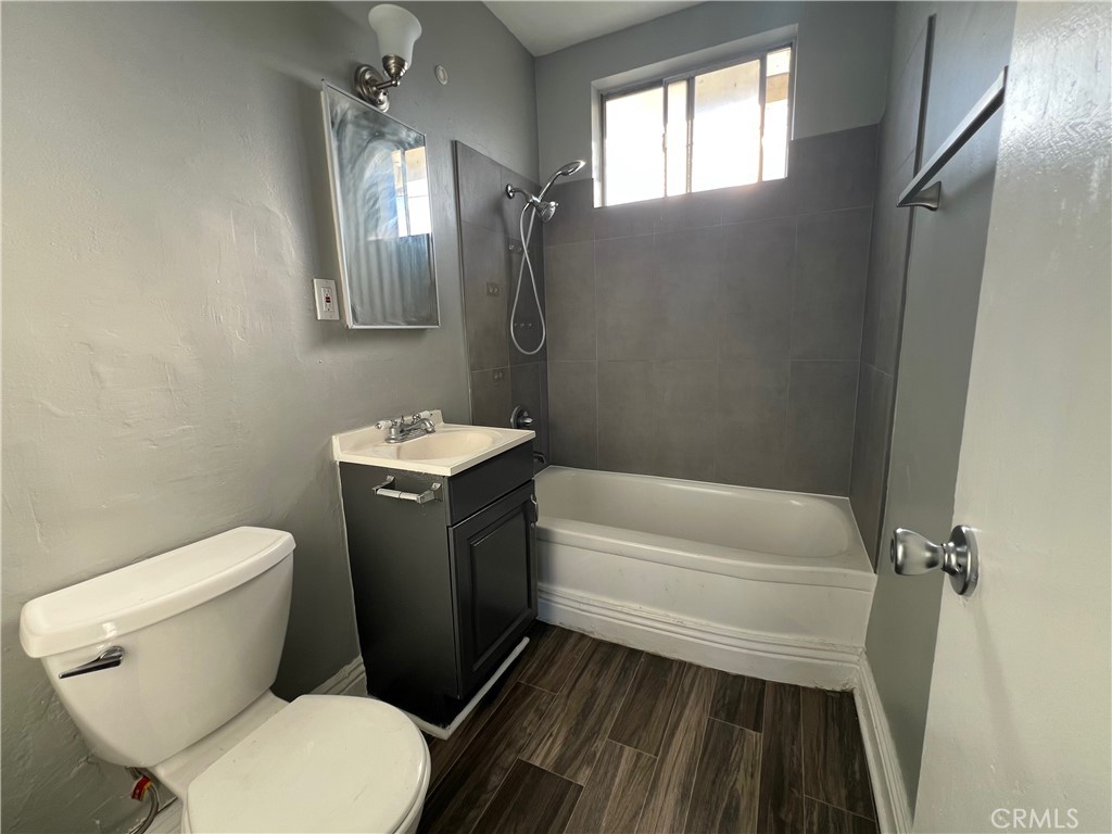3310 East Ransom Street, Unit 3 Long Beach, CA 90804 - Photo 8 of 8 Gallery Image 8