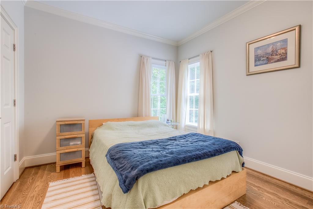 2509 Burch Point High Point, NC 27265 - Photo 10 of 26 Gallery Image 10