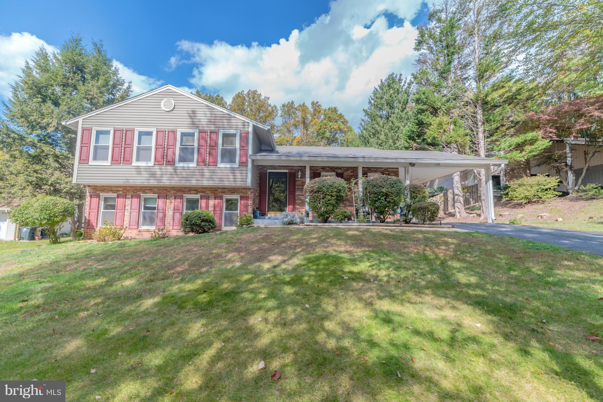 12309 Pueblo Road Gaithersburg, MD 20878 - Photo 1 of 18 Exterior (Front)