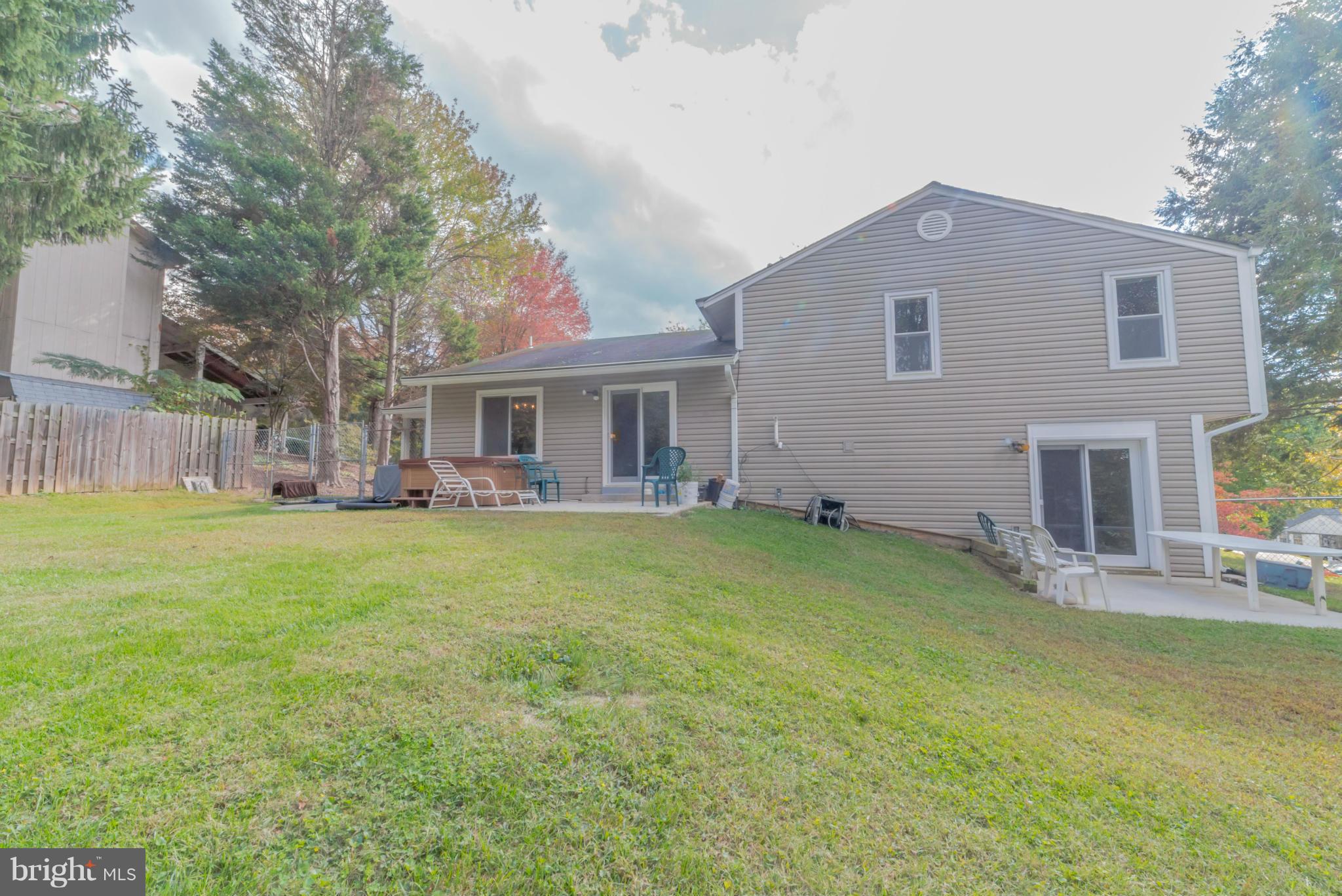 12309 Pueblo Road Gaithersburg, MD 20878 - Photo 18 of 18 Exterior (Rear)