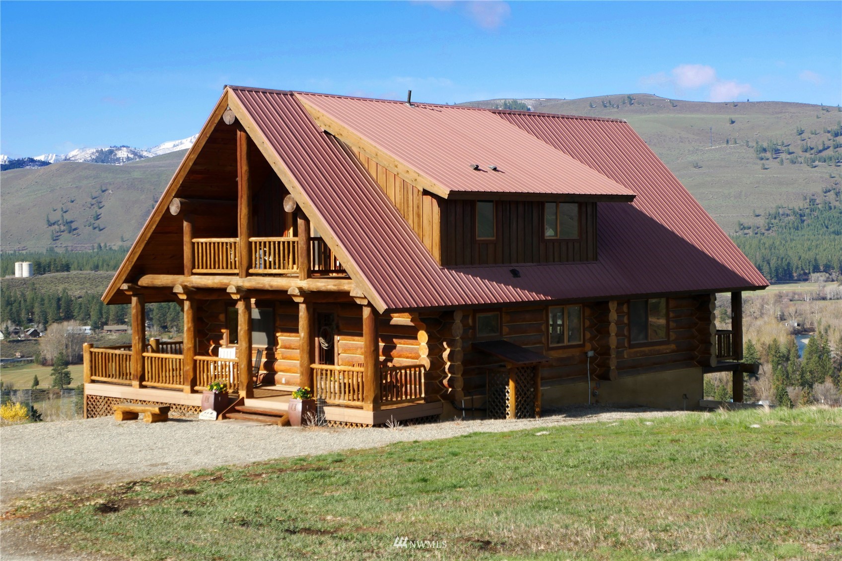 20 Pony Road Winthrop, WA 98862 - Photo 3 of 40