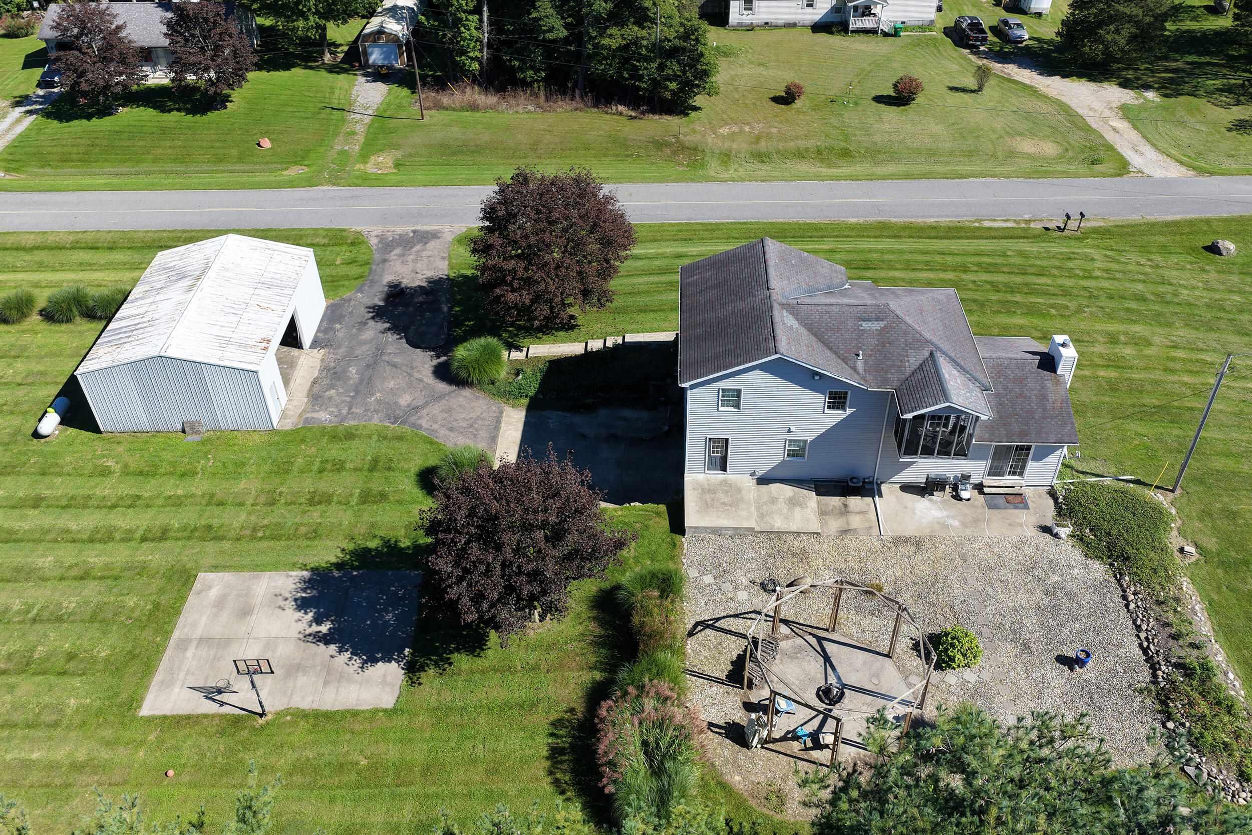 63390 Day Lake Road Cassopolis, MI 49031 - Photo 34 of 35 dji_fly_20260928_023454_0093_17905345065