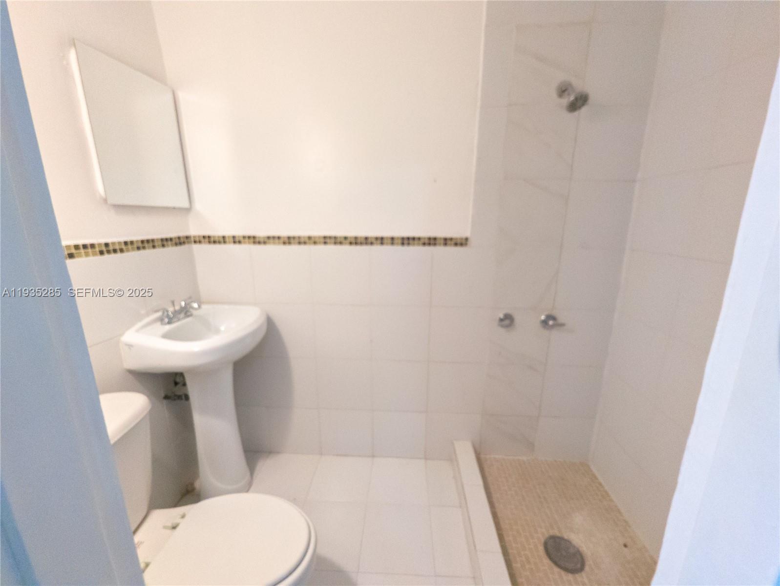 5893 Southwest 26th Street, Unit 2 Miami, FL 33175 - Photo 4 of 4