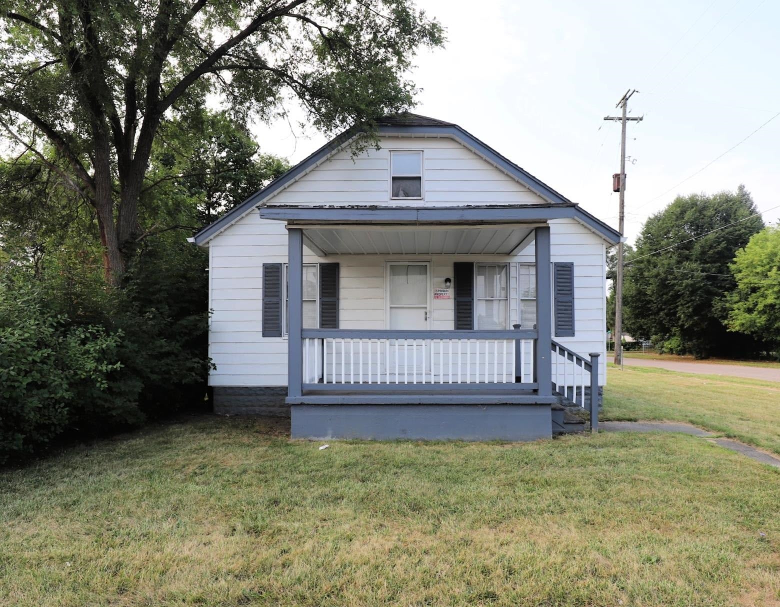 3702 Davison Road Flint, MI 48506 - Photo 17 of 18 Gallery Image 17