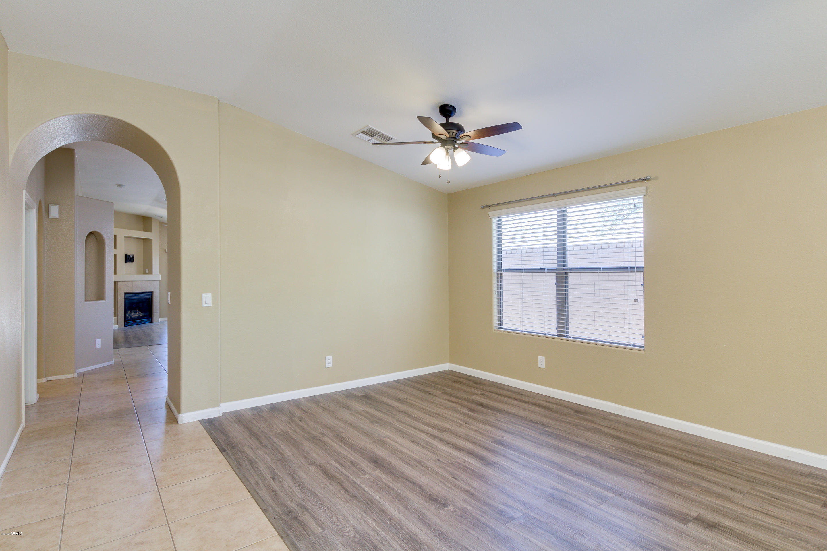 4249 East Bonanza Road Gilbert, AZ 85297 - Photo 9 of 47 04-Bonanza