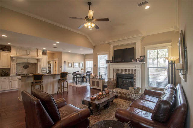 10830 Warrenton Road Daphne, AL 36526 - Photo 7 of 35