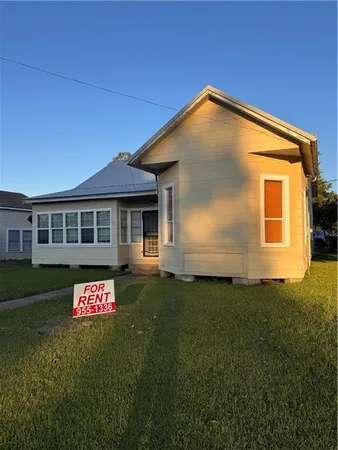 $135,000 | 501-503 South Lexington Avenue, Bunkie, LA 71322