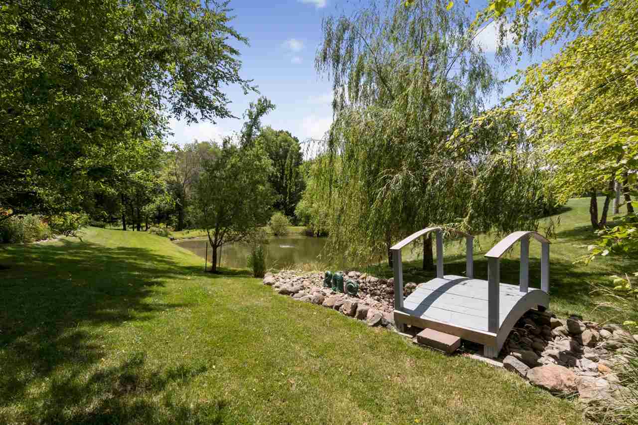 2318 Jordan Creek Road Northeast Solon, IA 52333 - Photo 32 of 43 Gallery Image 32