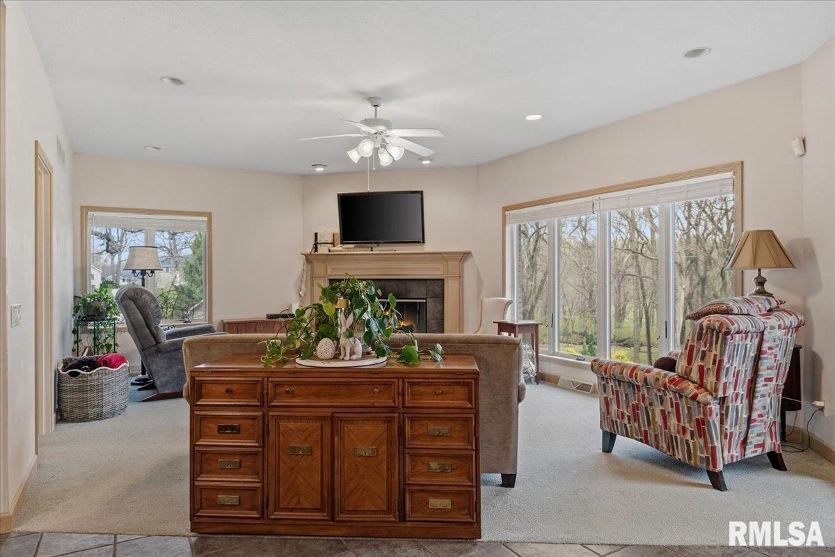 6201 Westminster Court Springfield, IL 62711 - Photo 29 of 86 Gallery Image 29