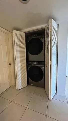 $369,000 | 2651 Citrus Lake Drive, Unit D205, Naples, FL 34109