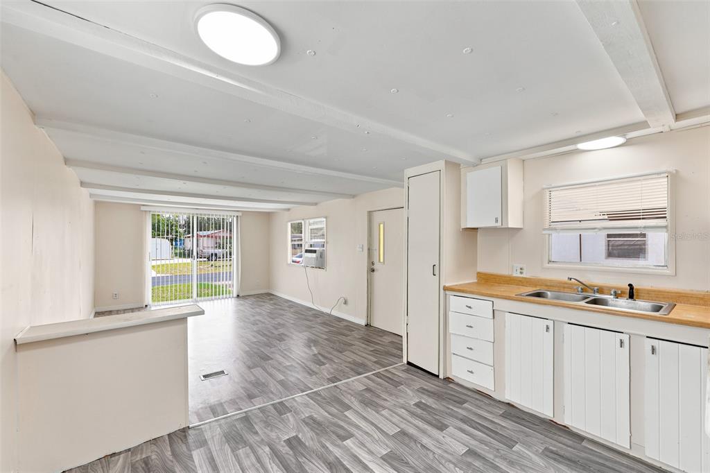 7130 Commons Boulevard Port Richey, FL 34668 - Photo 10 of 27