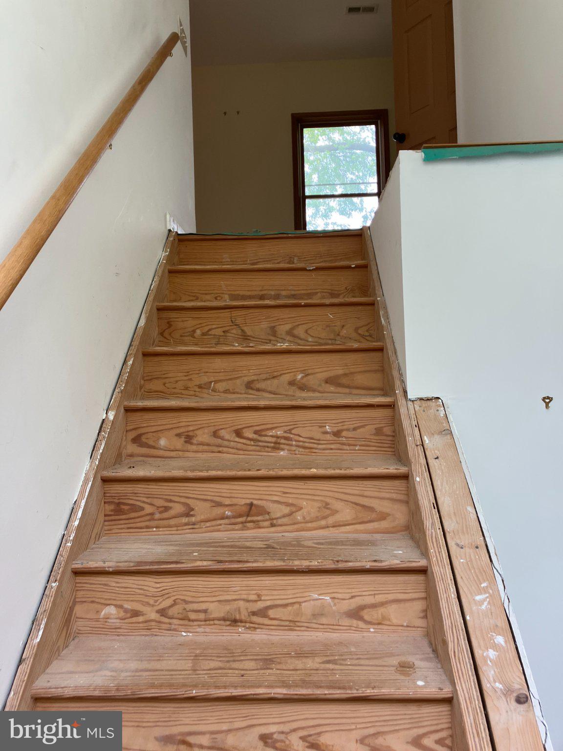 4020 Eastern Neck Road Rock Hall, MD 21661 - Photo 14 of 26 Inviting ascent to new beginnings.