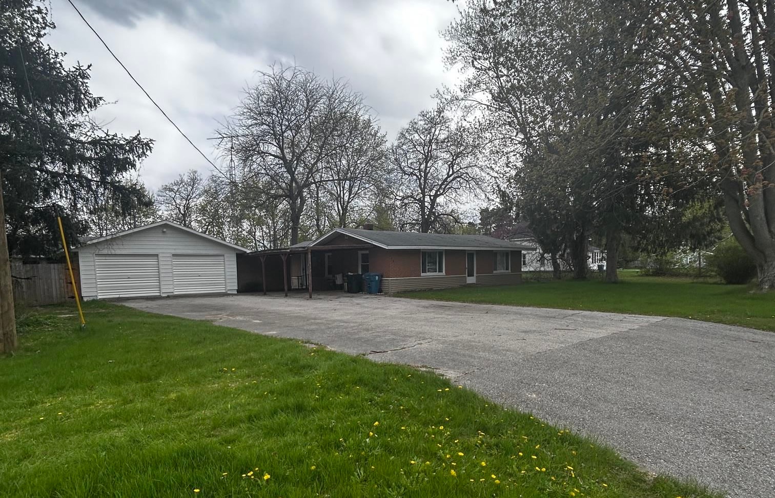 408 Glidden Road Beaverton, MI 48612 - Photo 1 of 29
