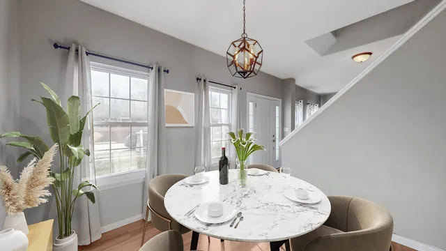 $369,900 | 225 Mondovi Drive, Oswego, IL 60543