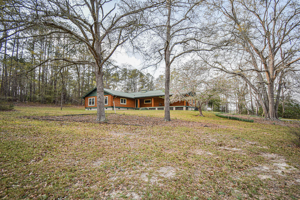 125 Nicholson Road Trenton, SC 29847 - Photo 2 of 59 DSC_4284