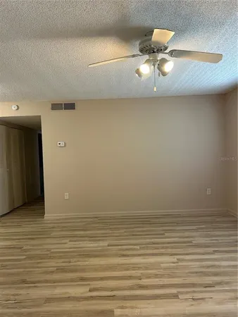 $1,600 | 2690 Coral Landings Boulevard, Unit 433, Palm Harbor, FL 34684