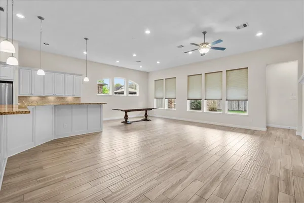 $579,900 | 3806 Bandera Reserve Lane, Houston, TX 77059