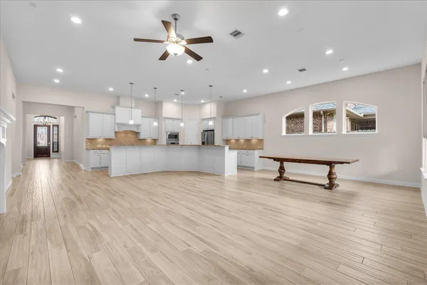 $579,900 | 3806 Bandera Reserve Lane, Houston, TX 77059