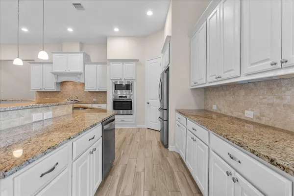 $559,000 | 3806 Bandera Reserve Lane, Houston, TX 77059