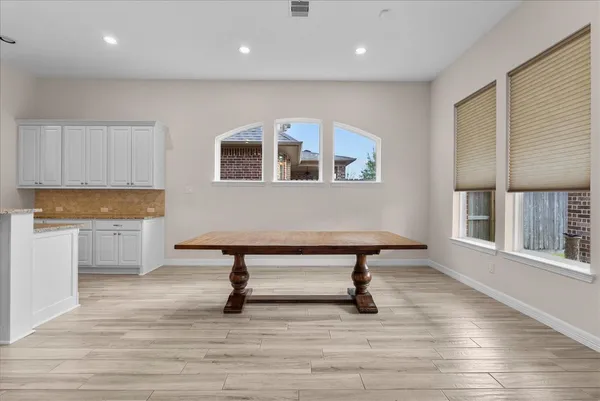 $579,900 | 3806 Bandera Reserve Lane, Houston, TX 77059