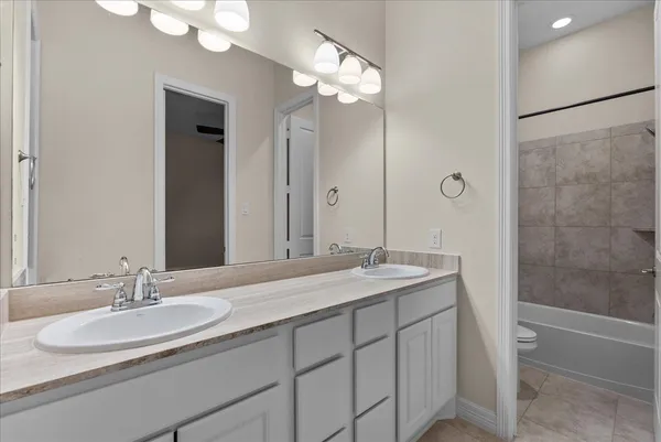 $559,000 | 3806 Bandera Reserve Lane, Houston, TX 77059