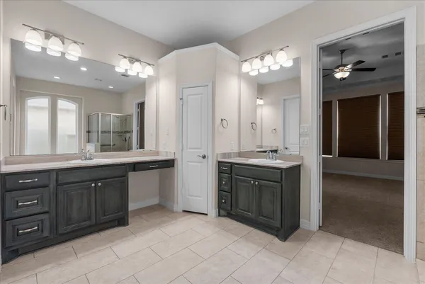 $579,900 | 3806 Bandera Reserve Lane, Houston, TX 77059