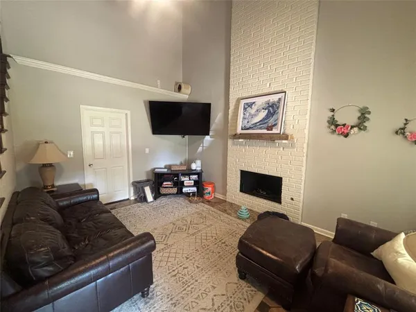 $2,100 | 2511 Palmetto Drive, Bossier City, LA 71111