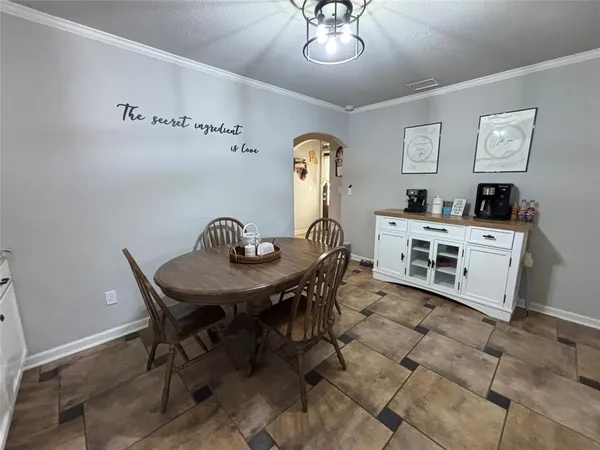 $2,100 | 2511 Palmetto Drive, Bossier City, LA 71111