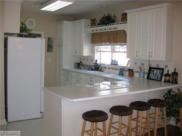 7135 Bethlehem Church Road Climax, NC 27233 - Photo 4 of 10 Kitchen.