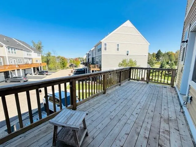 $390,000 | 661 Satori Way, Chaska, MN 55318