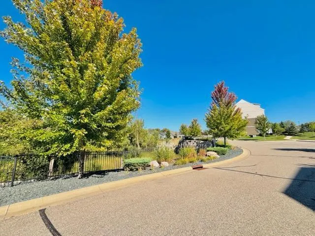 $390,000 | 661 Satori Way, Chaska, MN 55318