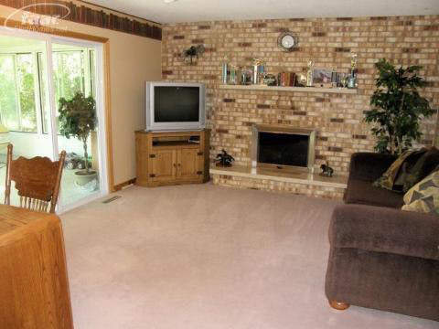 18920 Baldwin Road Chesaning, MI 48616 - Photo 3 of 16 20230179-2.JPG