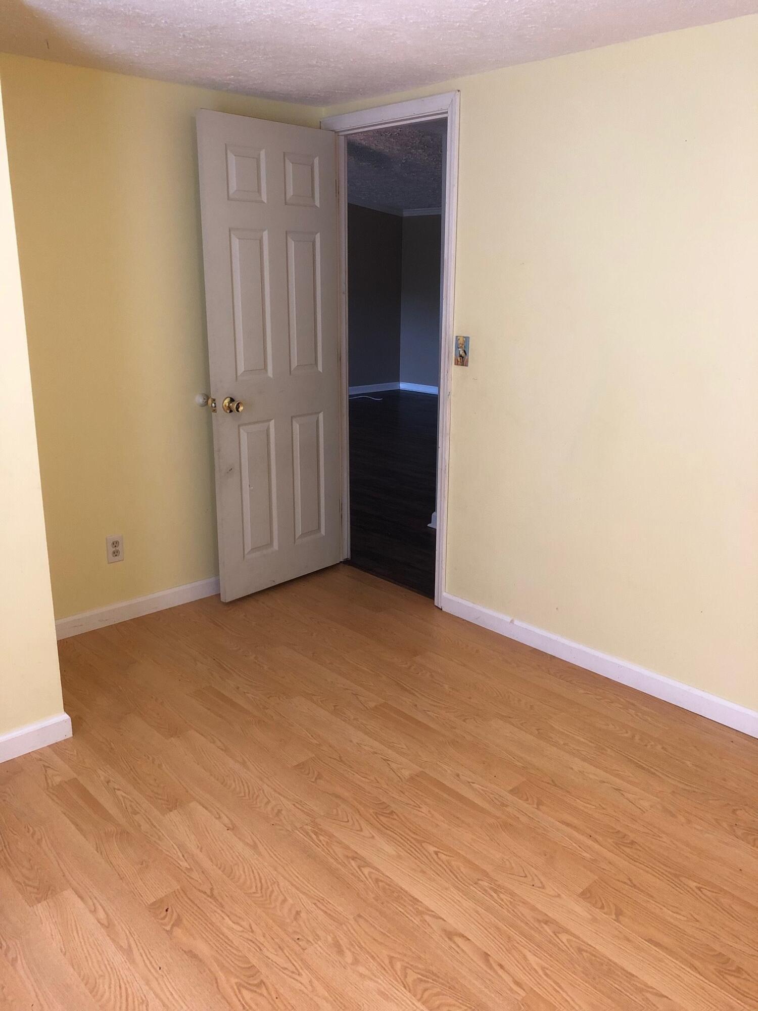 227 Ridge Road Fall Branch, TN 37656 - Photo 15 of 24 IMG_5539