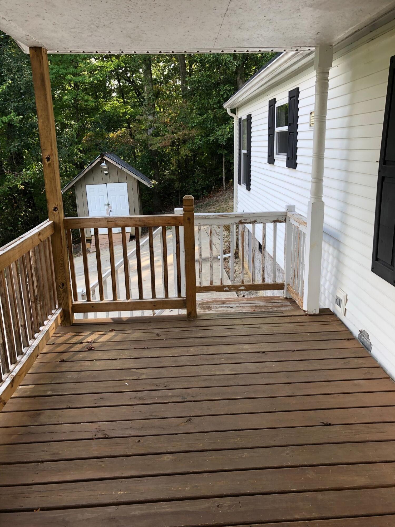 227 Ridge Road Fall Branch, TN 37656 - Photo 22 of 24 IMG_5548