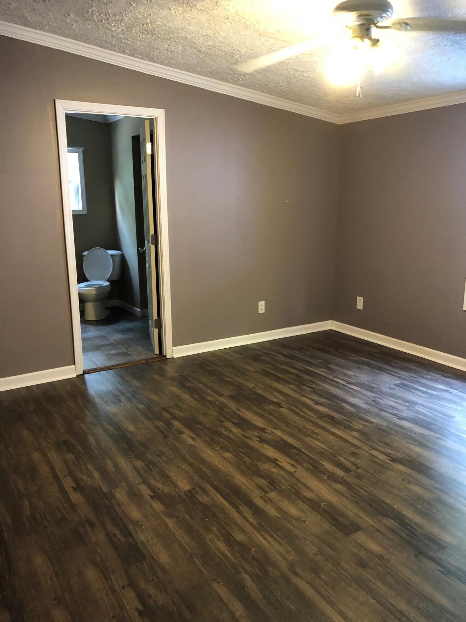 227 Ridge Road Fall Branch, TN 37656 - Photo 4 of 24 IMG_5531