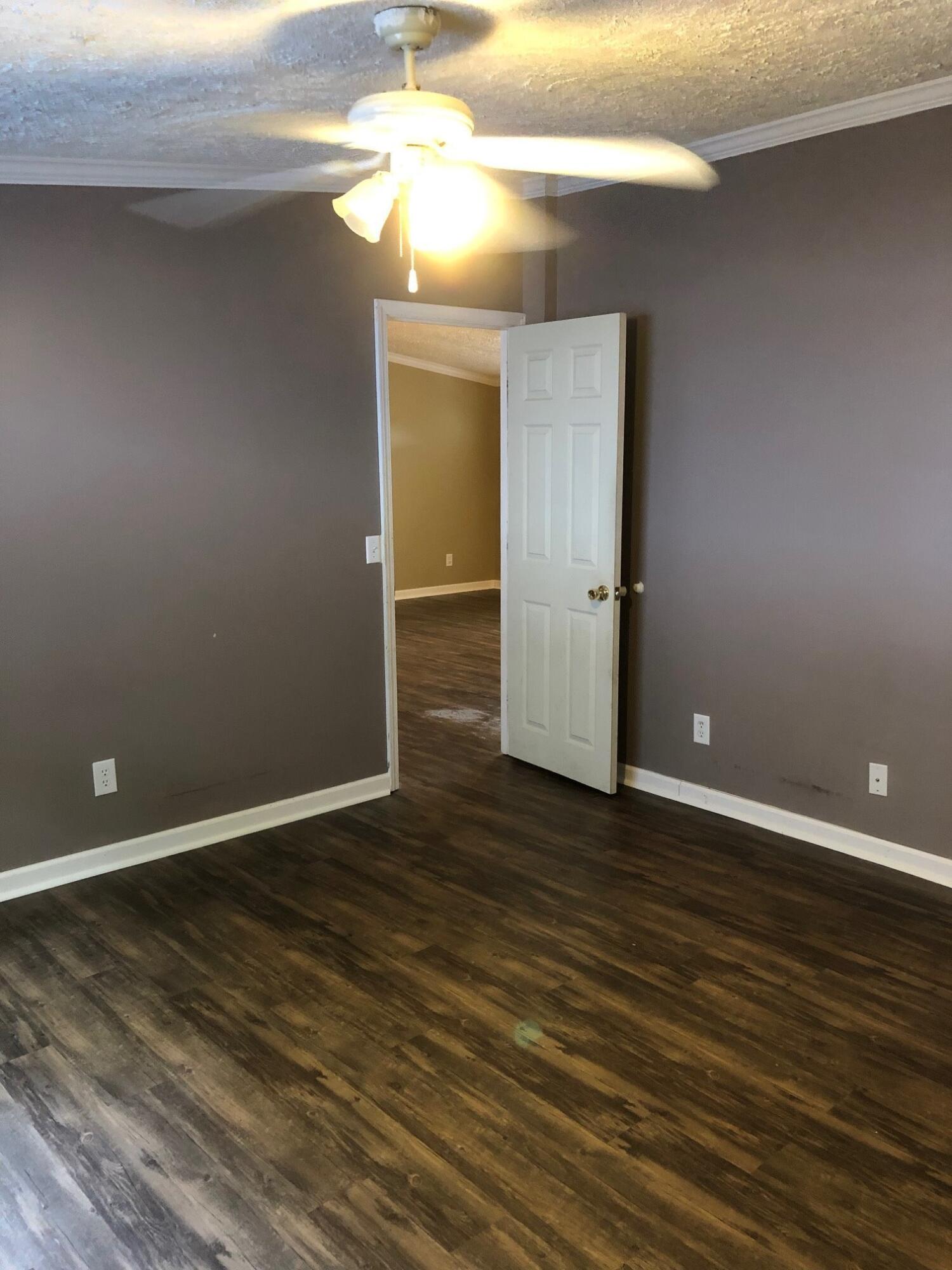 227 Ridge Road Fall Branch, TN 37656 - Photo 9 of 24 IMG_5533