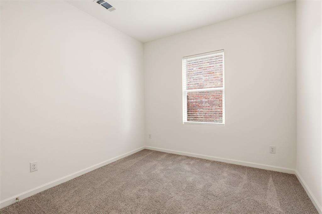 14220 Coness Street Pilot Point, TX 76258 - Photo 14 of 18