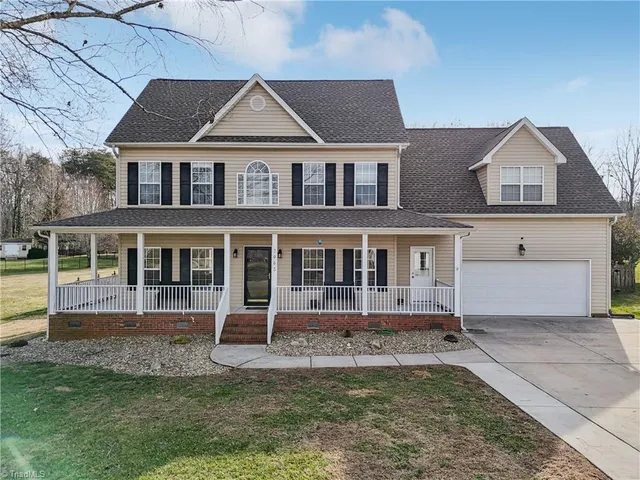 $540,000 | 7003 Pearson Run Court, Summerfield, NC 27358