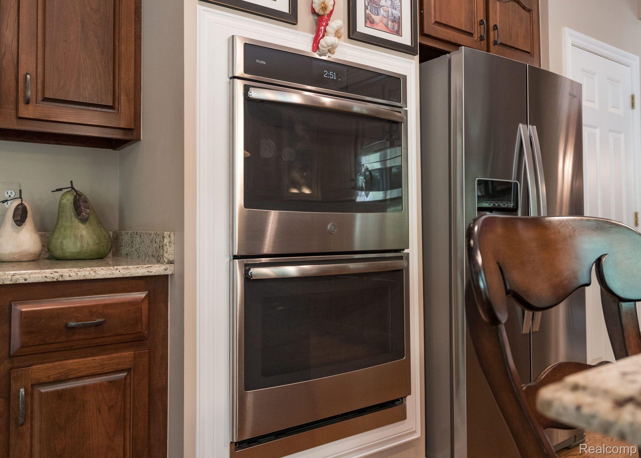 1619 Springview Court Rochester, MI 48307 - Photo 16 of 62 Gallery Image 16
