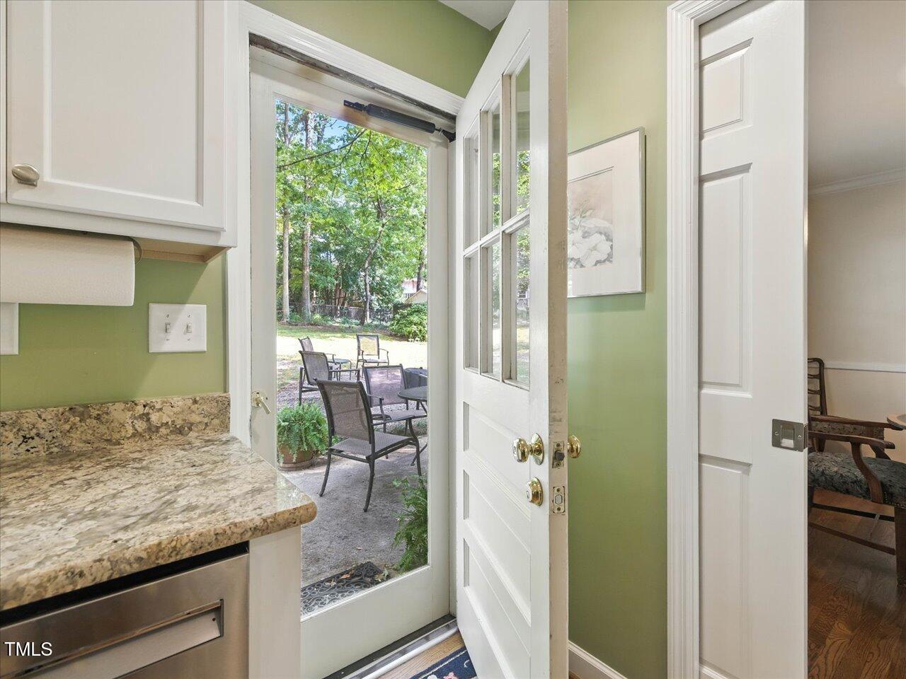 4204 Union Street Raleigh, NC 27609 - Photo 22 of 56 25-Patio Entry