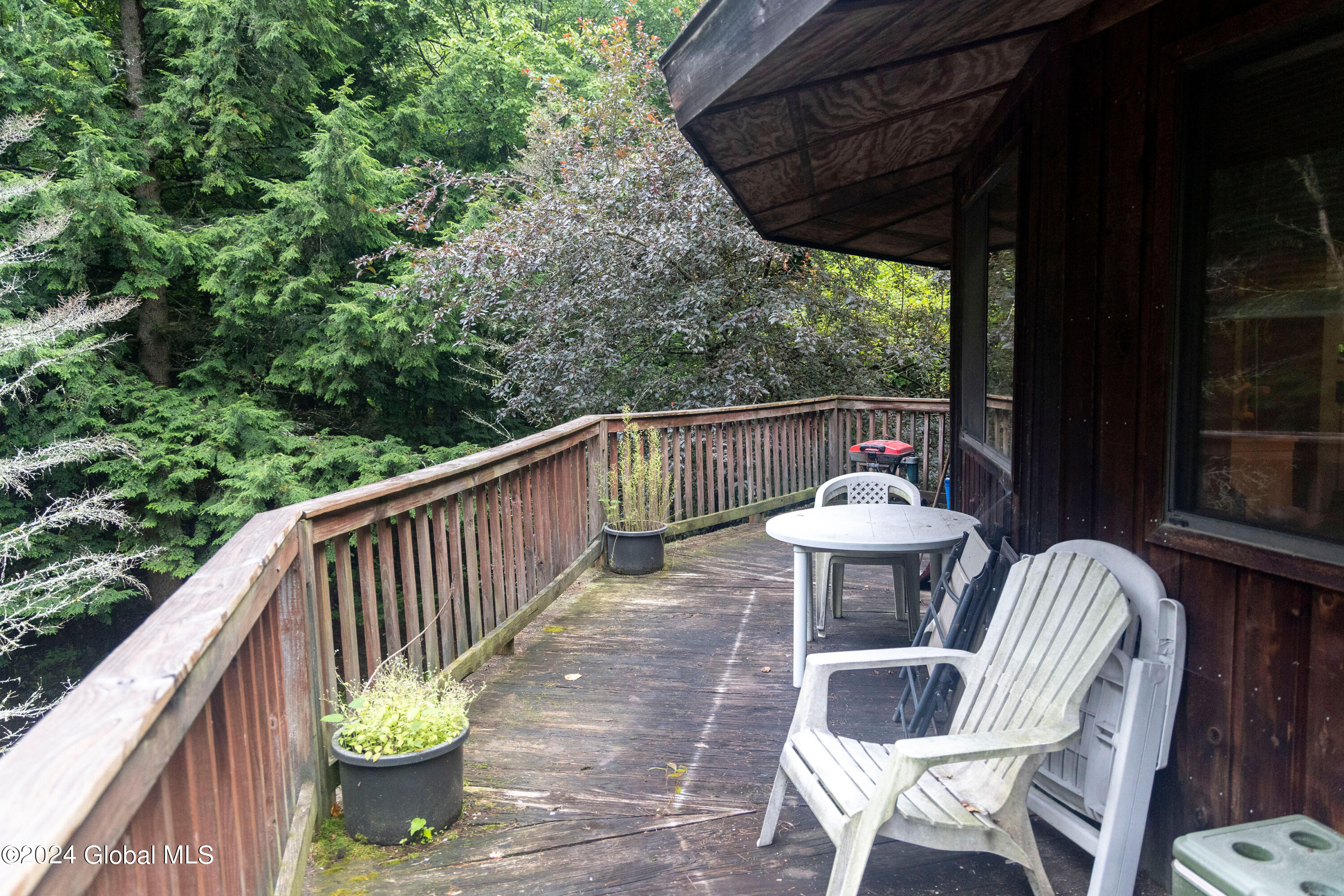 291 Harris Road Hadley, NY 12822 - Photo 5 of 27 corinth38